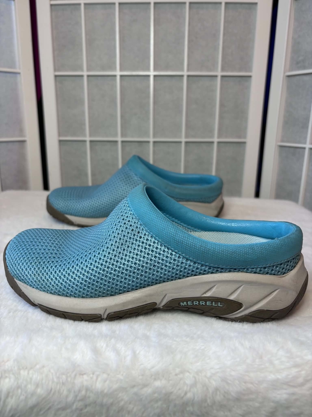 Merrell Women's Slip-On Mesh Clog in Sky Blue
